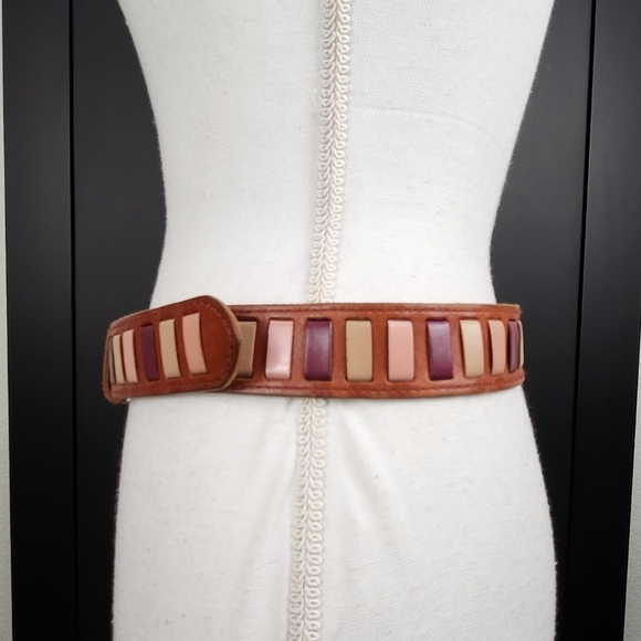 Fossil 100% Leather Belt Size Small - Picture 6 of 10